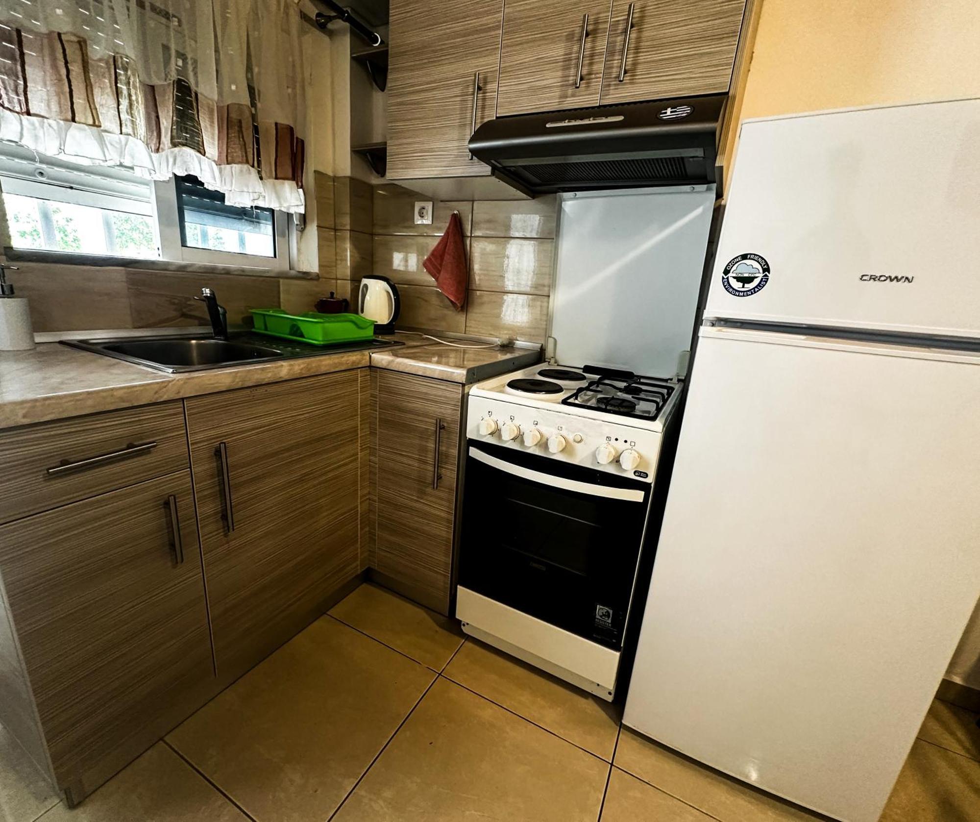 Salora Studio-Apartments อาร์คานเยโลส ภายนอก รูปภาพ